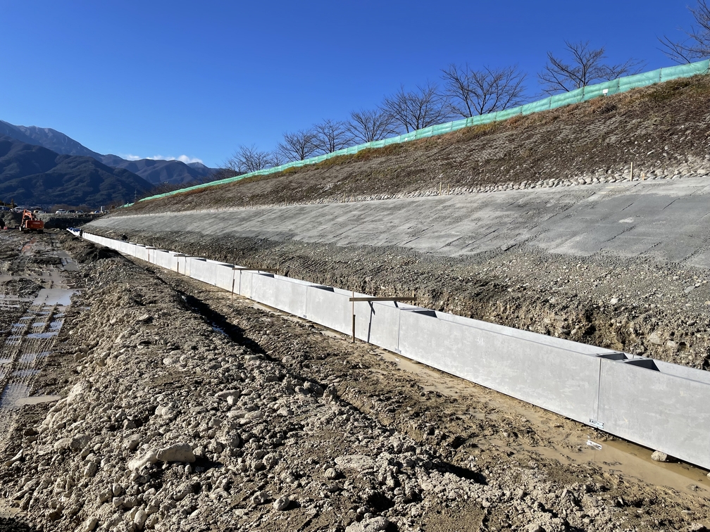 令和3年度三峰川境地区護岸工事