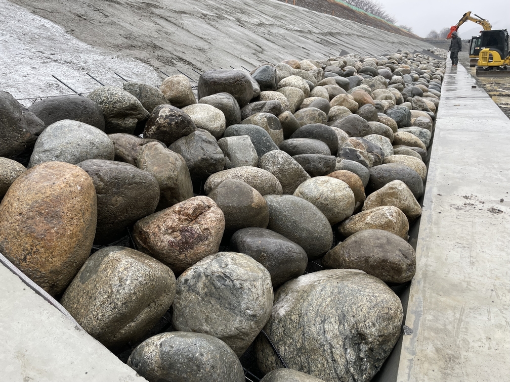 令和3年度三峰川境地区護岸工事